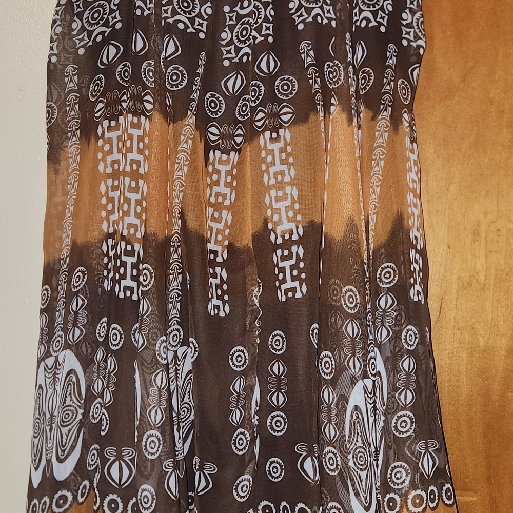 Alyn Paige High Low Skirt in Brown and White
